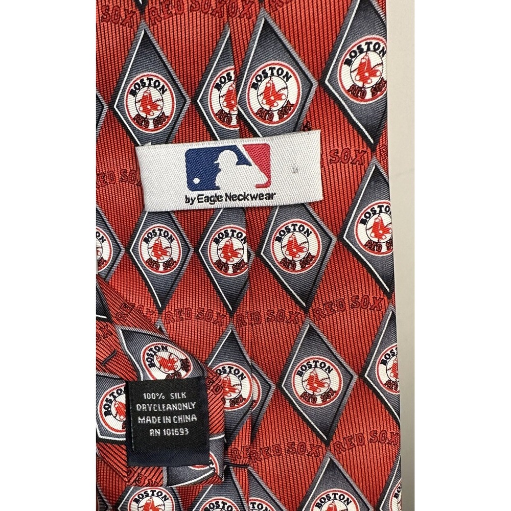 Boston Red Sox Logo Eagle Neckwear Men's 100% Silk Neck Tie‎ MLB Baseball - Picture 5 of 5